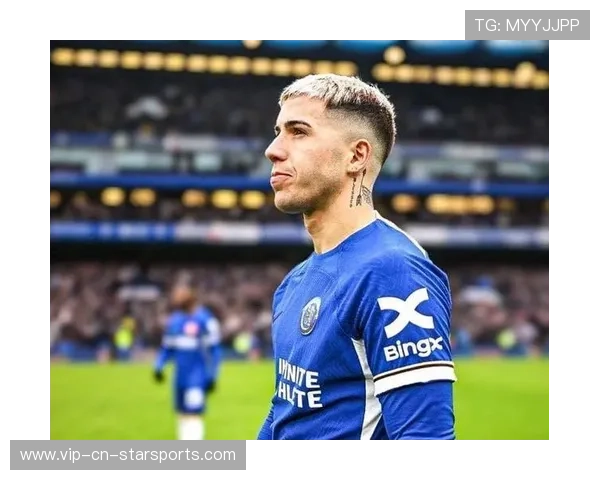 恩佐·费尔南德斯手术刀直塞：那一脚撕裂防线的艺术