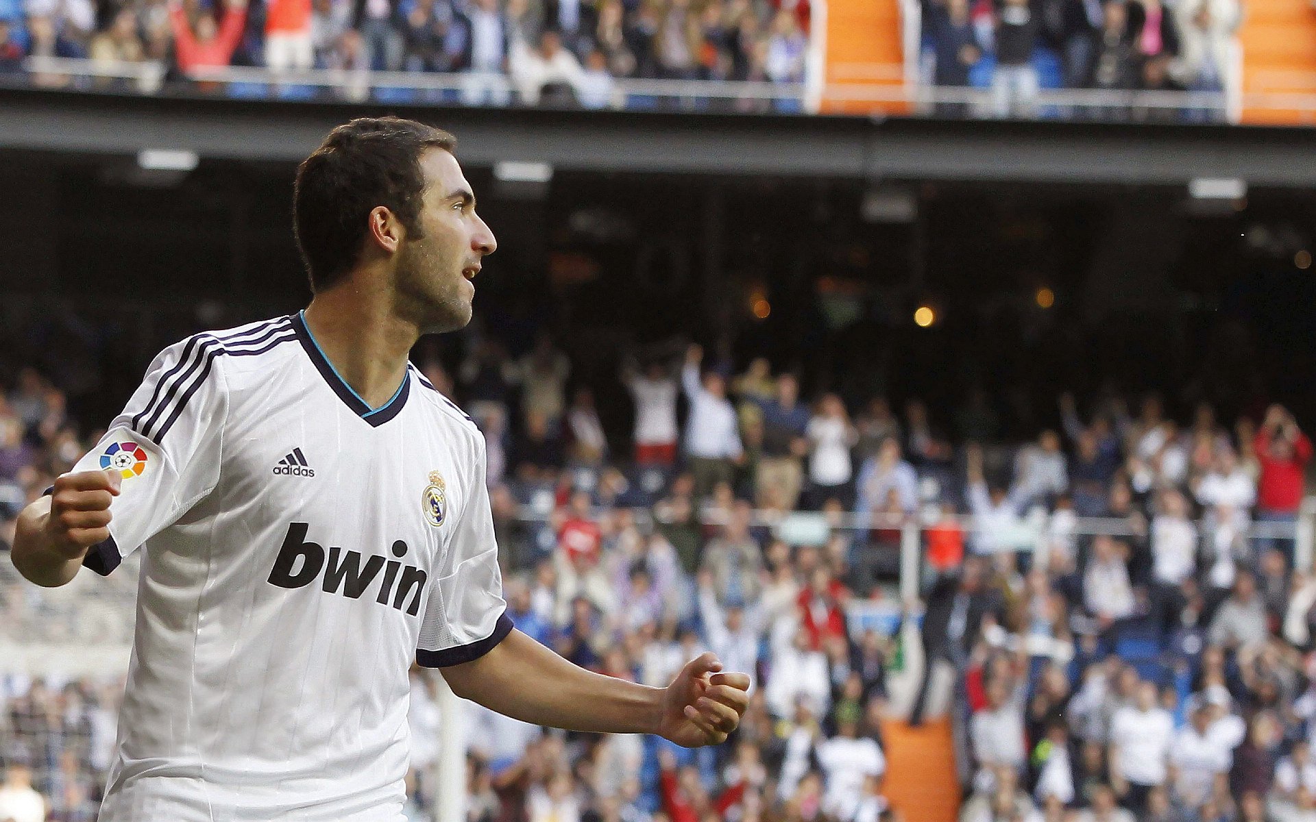 星空体育官网首页-“阿根廷美洲狮队：年轻球员的崛起将成就未来”